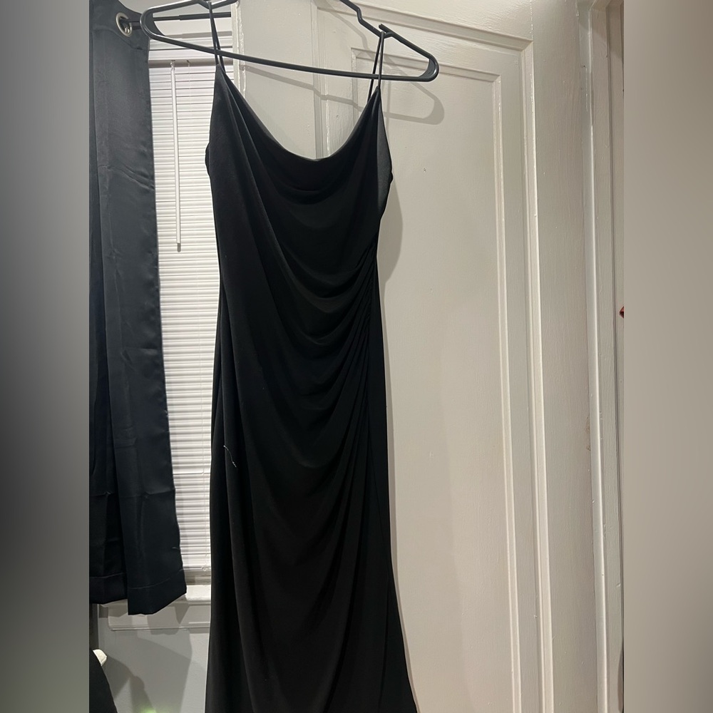 Elegant Black Evening Dress